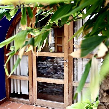 Hospedaje Pizza Azul Catorce Exterior photo